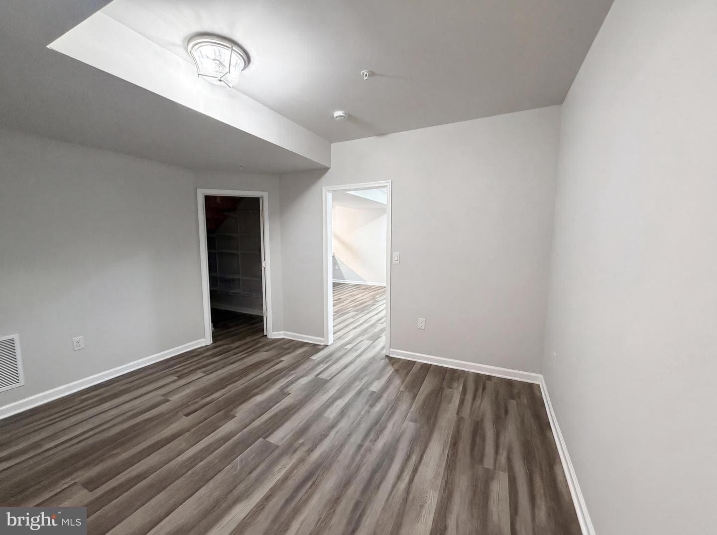 6906 Captain Edward Toppins Court photo 45