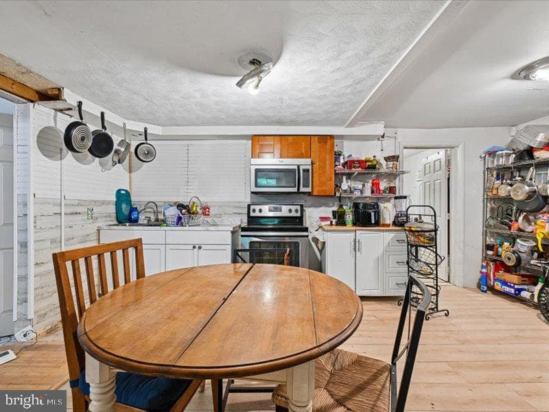 4007 Forest Grove Drive photo 17