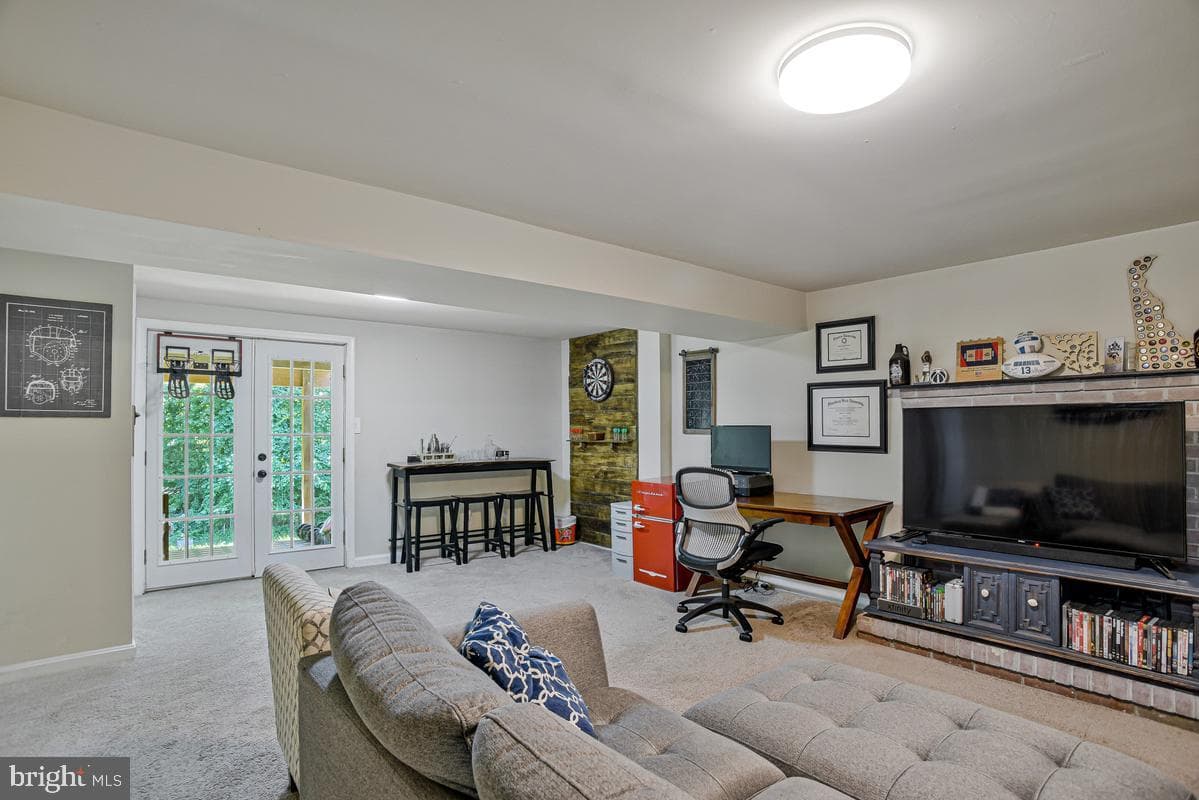 1817 Dania Drive photo 23