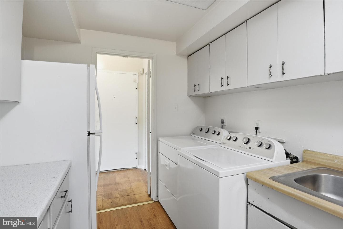 10214 Prince Place #8-202 photo 10