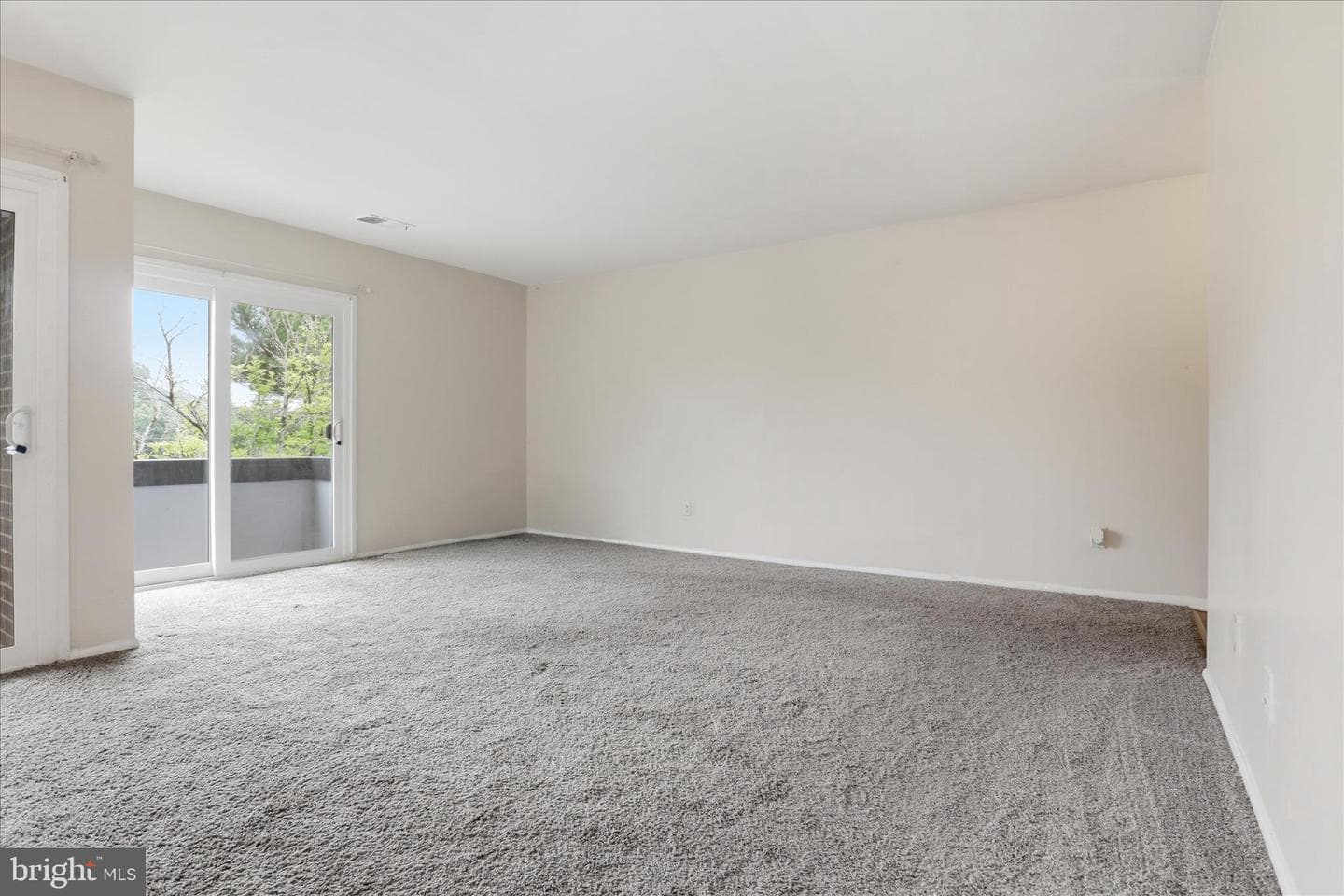 10214 Prince Place #8-202, Upper Marlboro