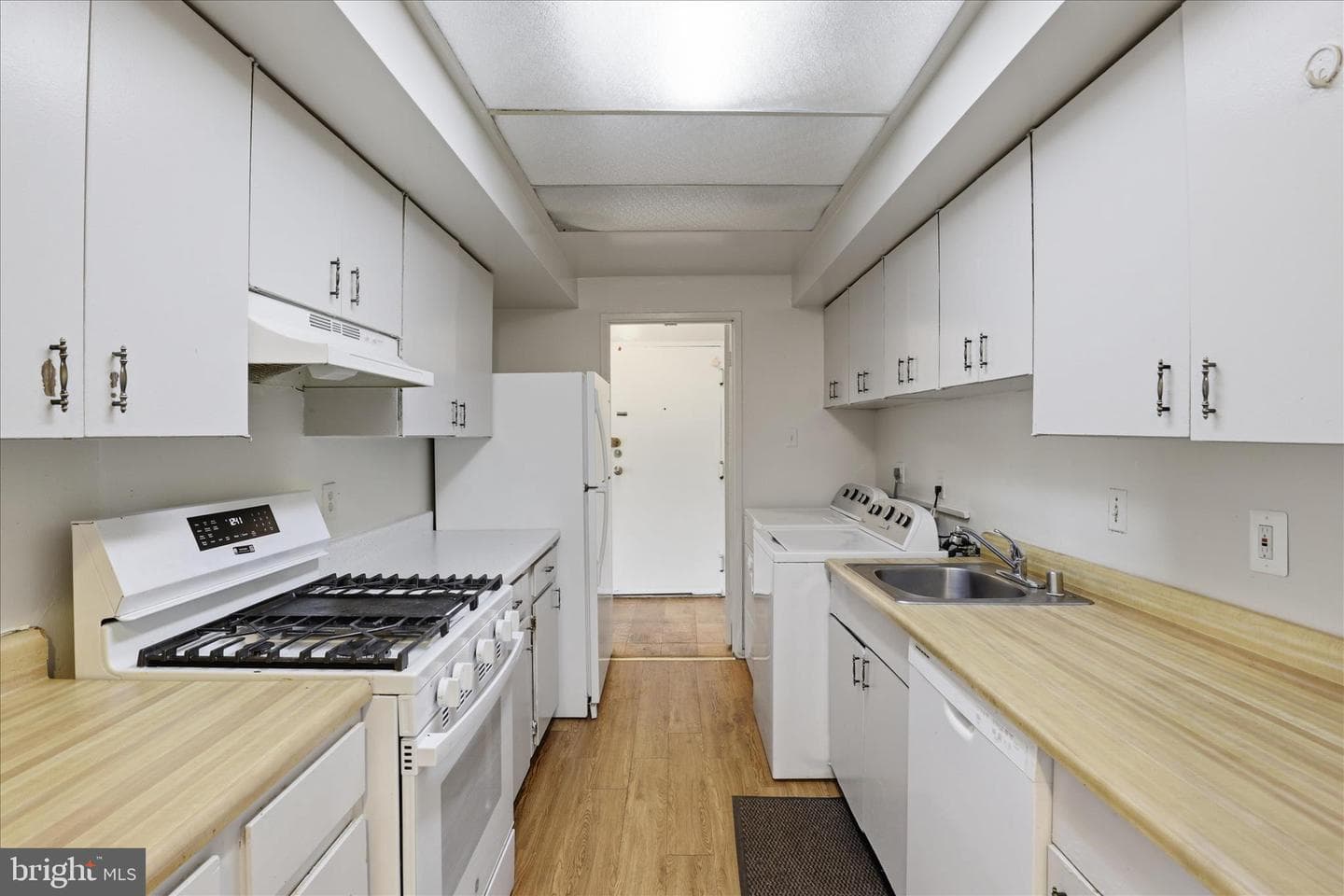 10214 Prince Place #8-202 photo 7