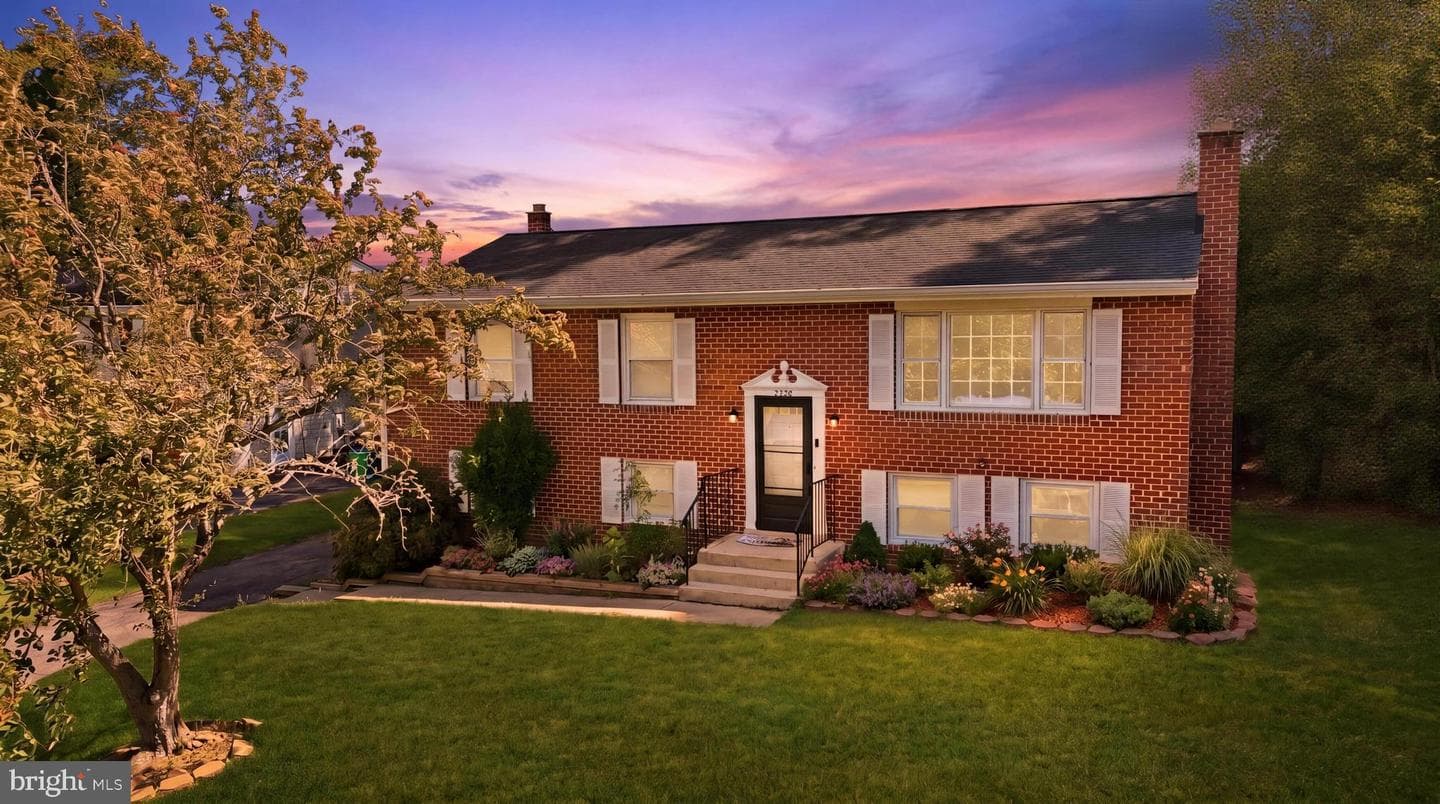 5210 W Boniwood Turn, Clinton