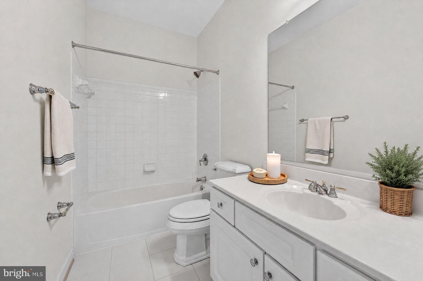 13330 Lenfant Drive photo 51