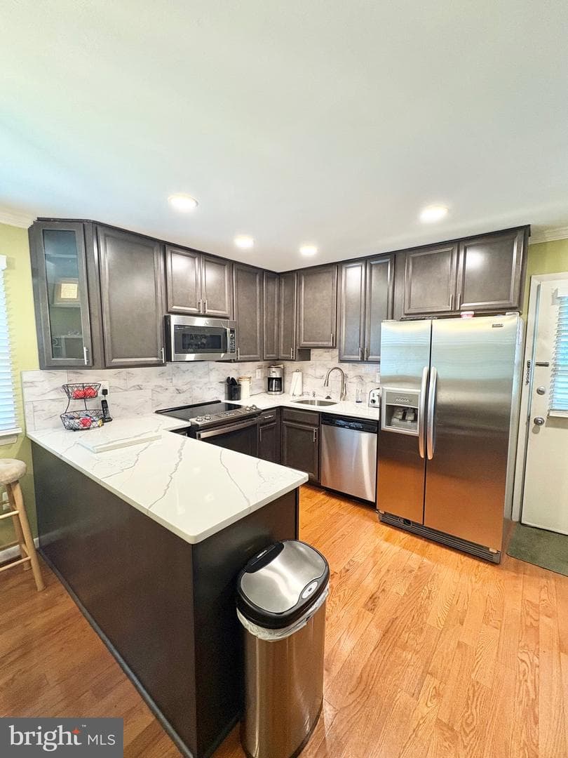 5218 Kenstan Drive photo 1