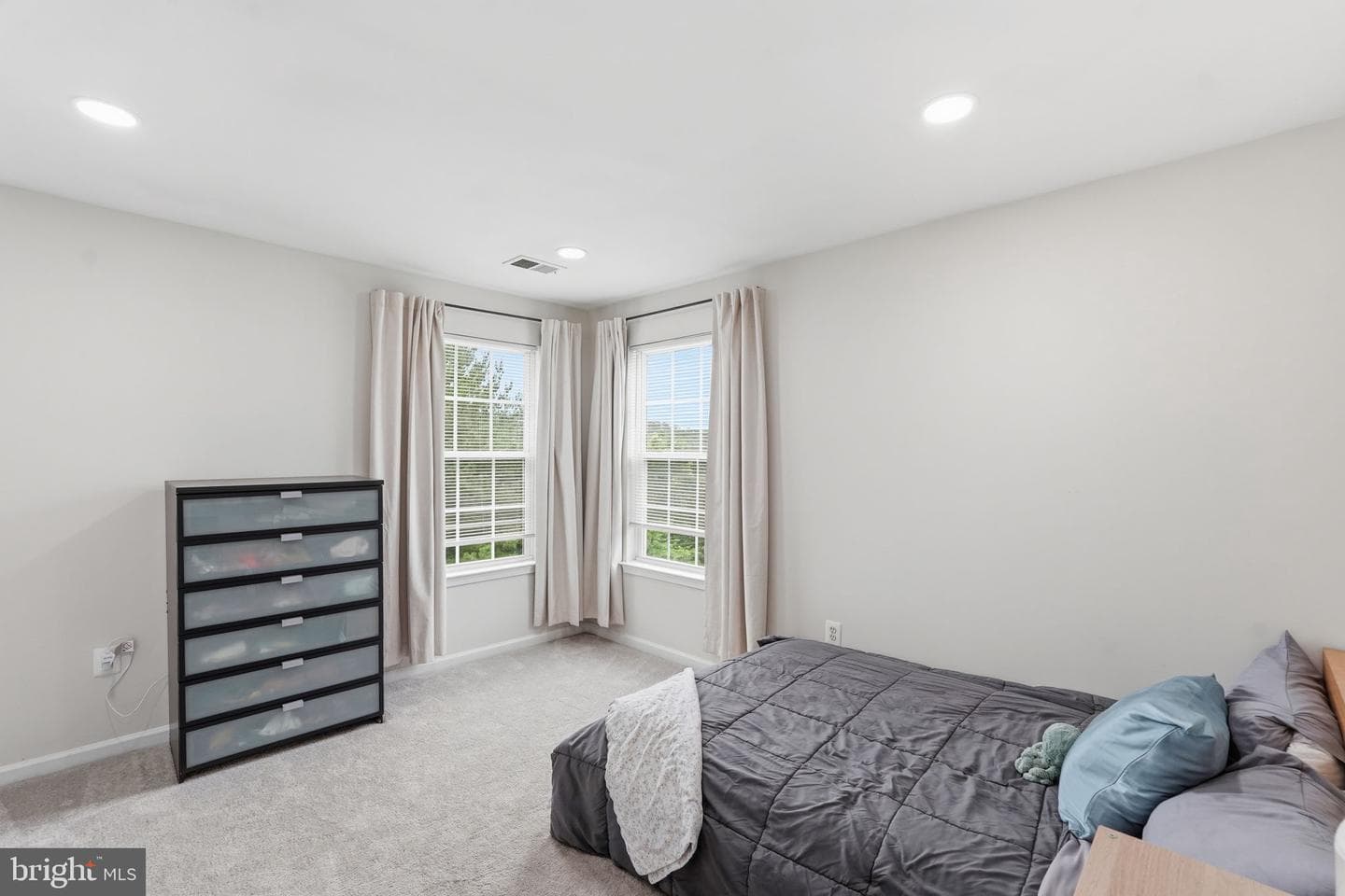 1908 Orchard Hill Drive photo 13