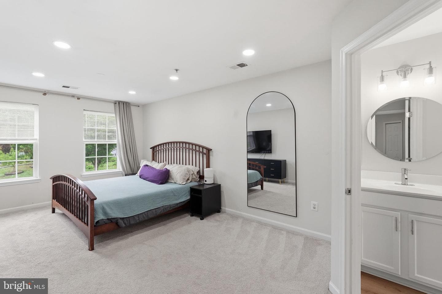 1908 Orchard Hill Drive photo 16