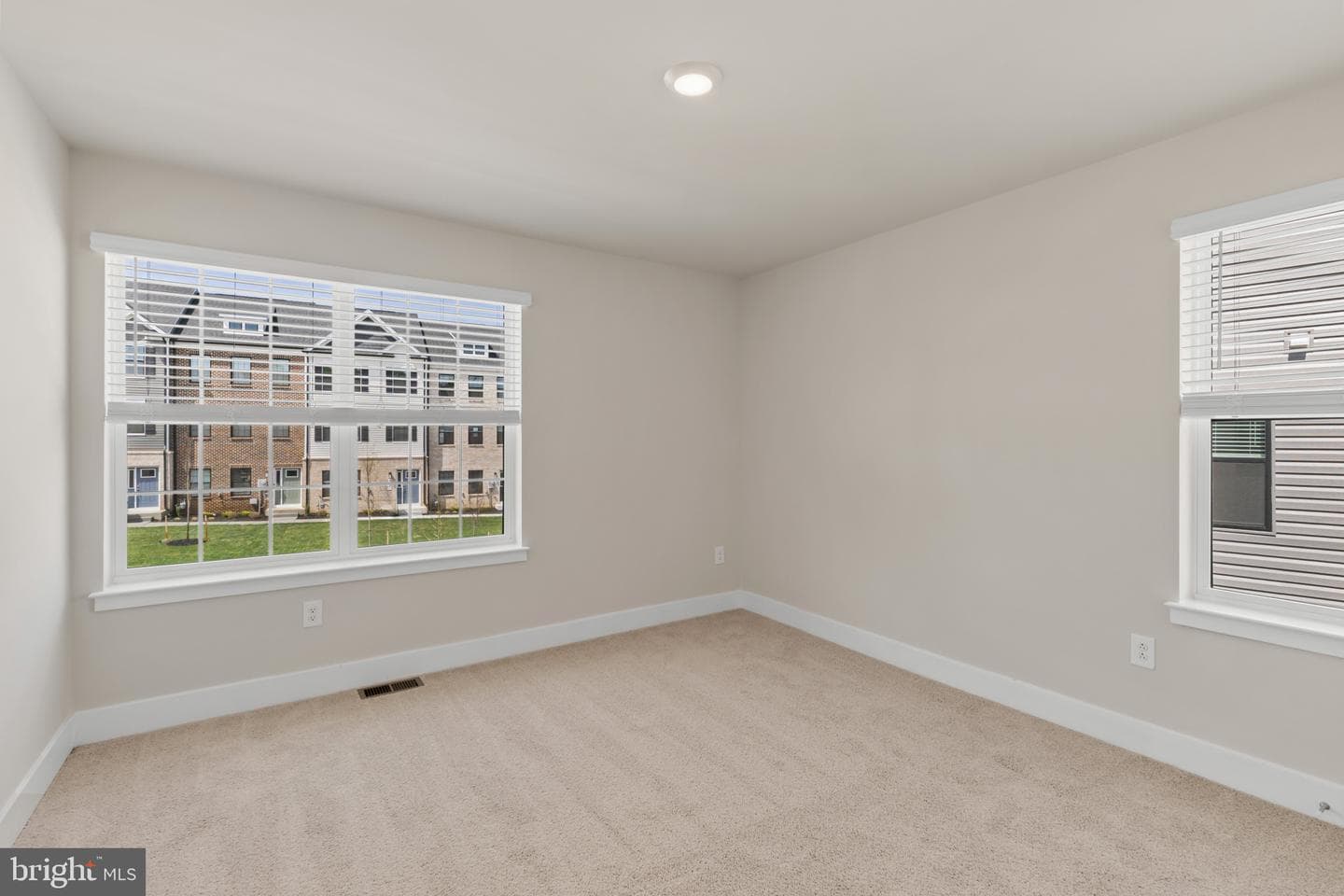5210 Manor Park Drive photo 34