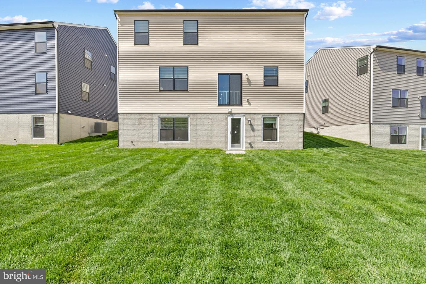 5210 Manor Park Drive photo 57