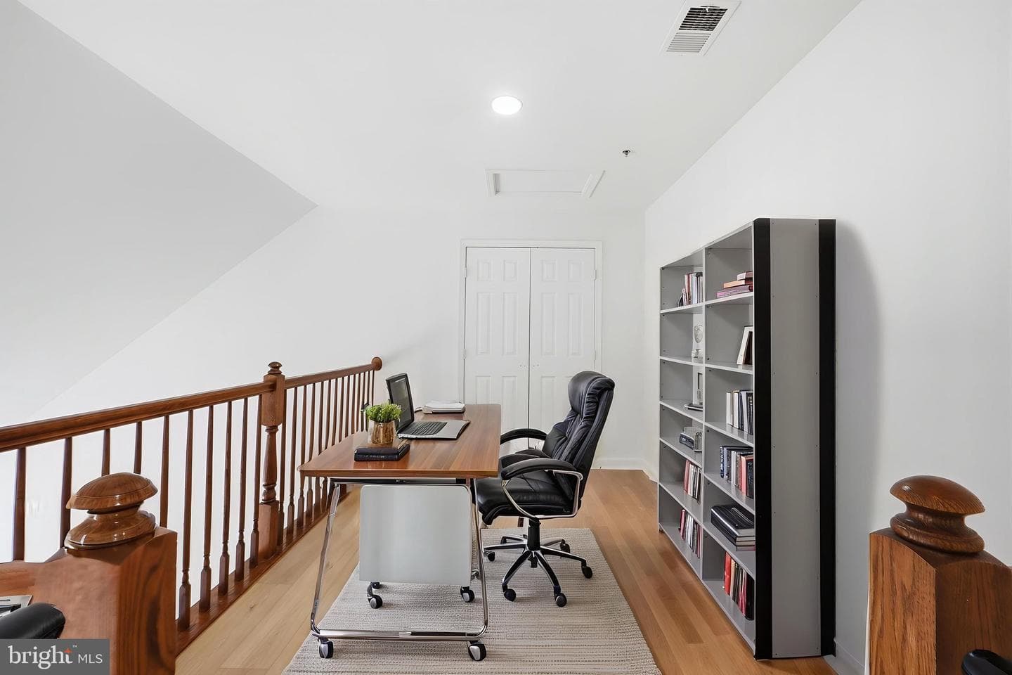 15620 Everglade Lane #401 photo 32