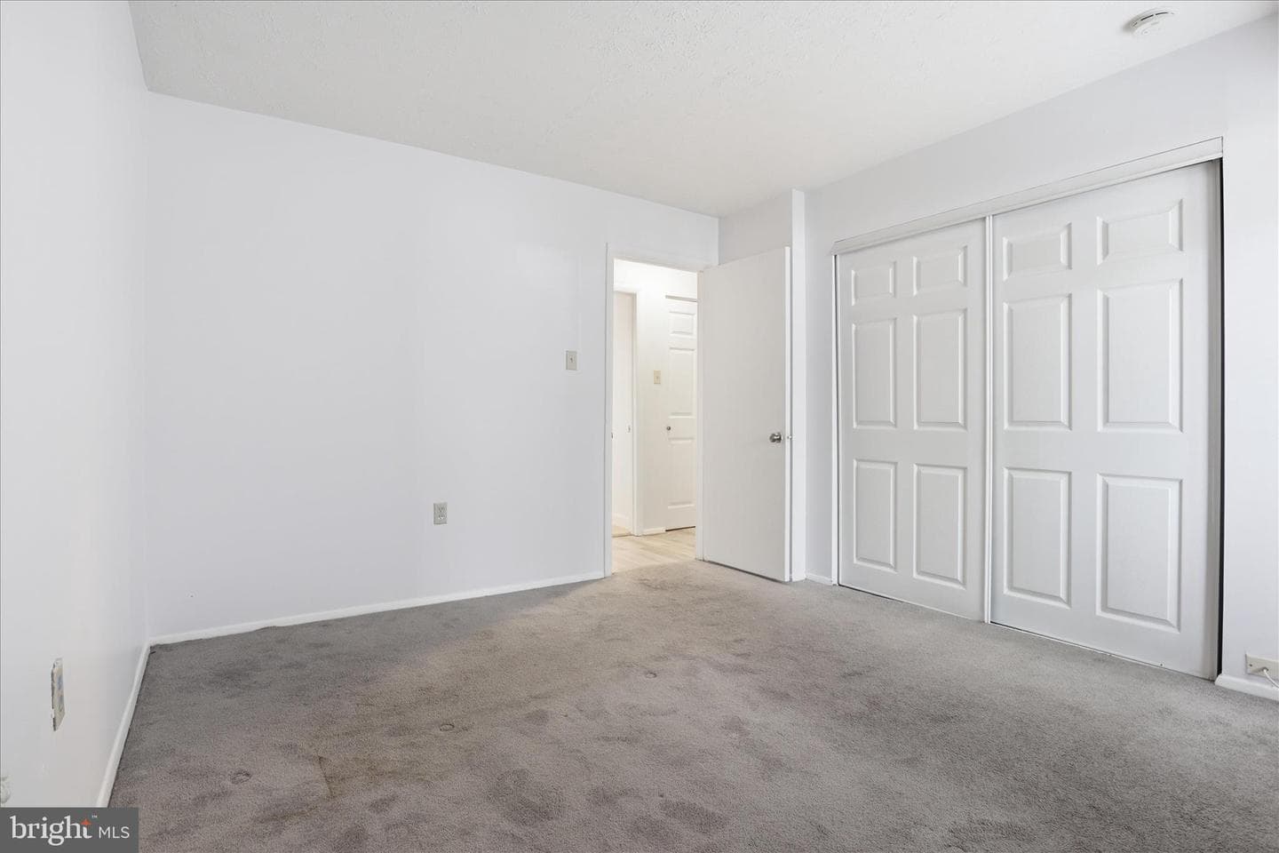 7818 Hanover Parkway #101 photo 21