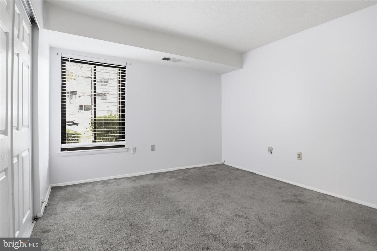 7818 Hanover Parkway #101 photo 22