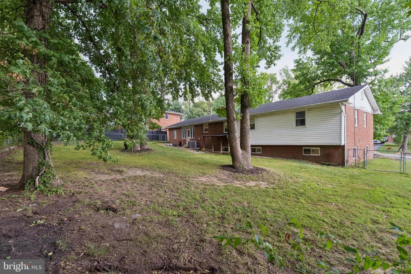 5006 Rayburn Court photo 31