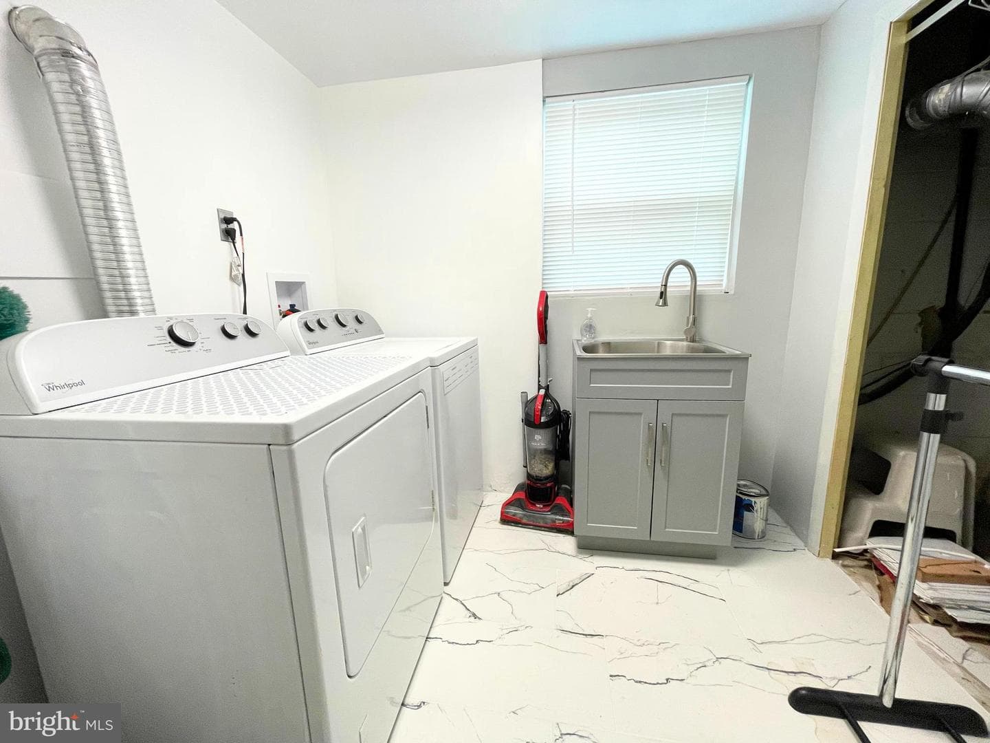 11422 Brandywine Road photo 16
