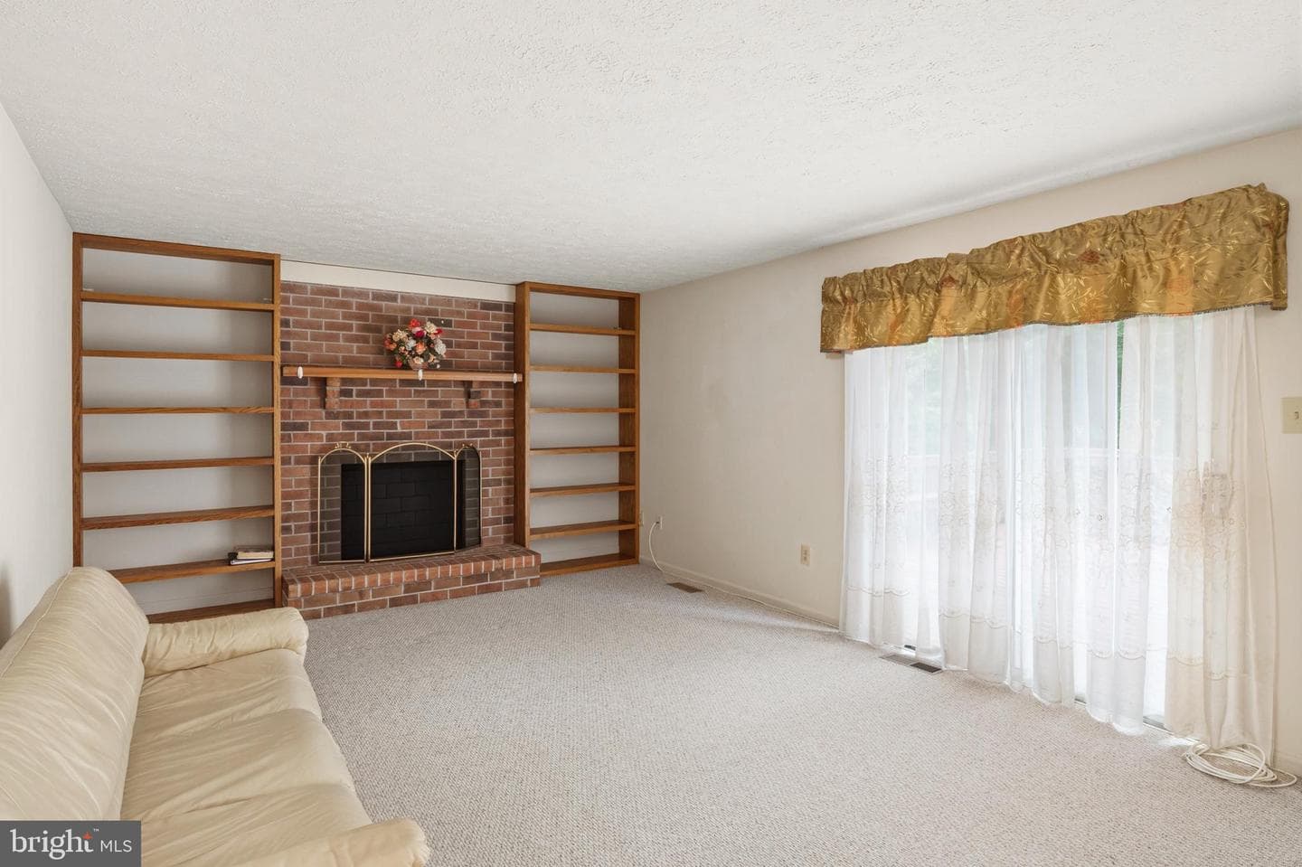 12700 Quarterhorse Drive photo 17