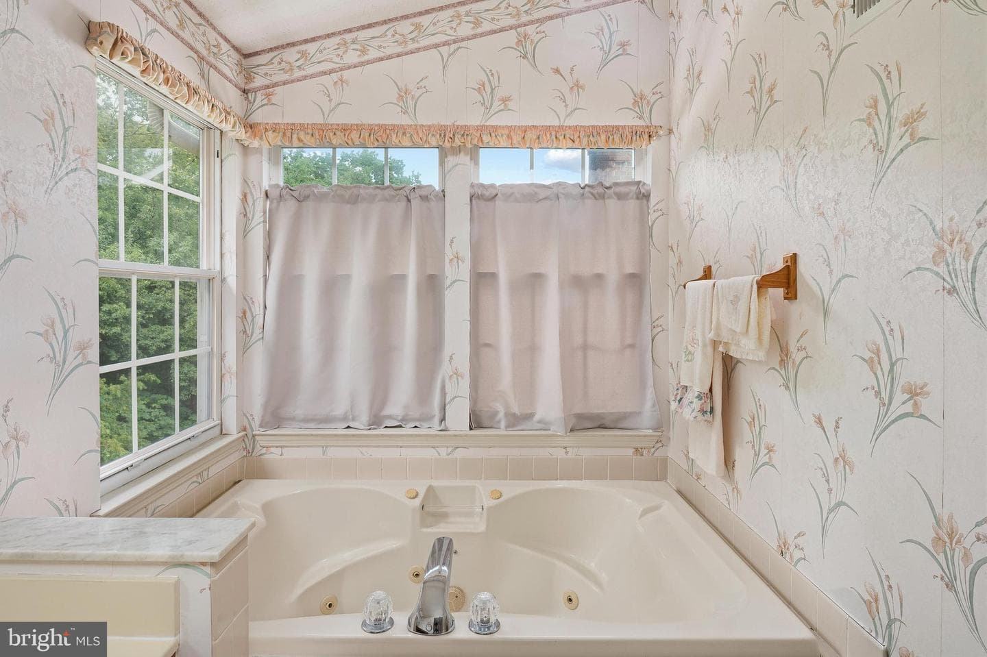 12700 Quarterhorse Drive photo 26