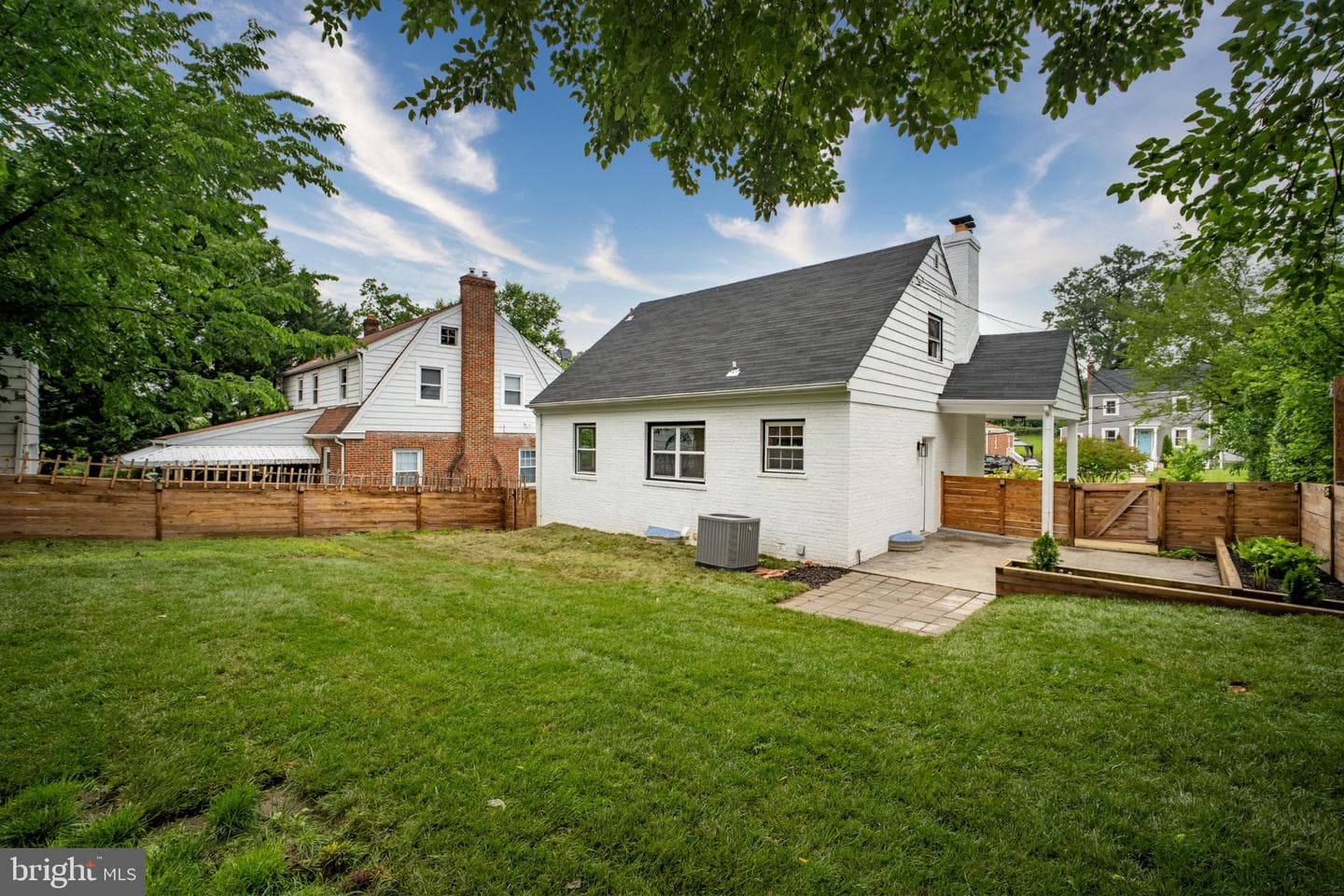 6131 Montrose Road photo 37