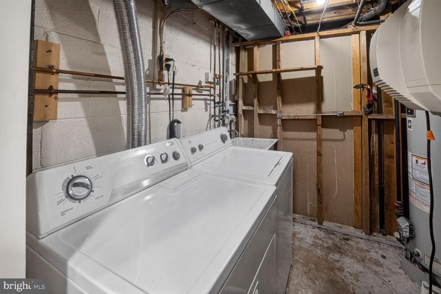 13008 Bellevue Street photo 18