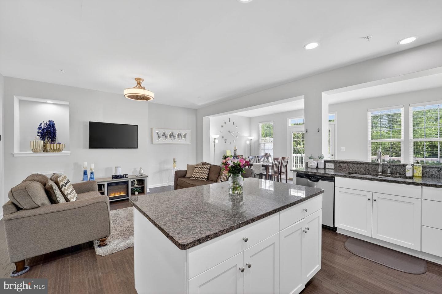 15515 Sunningdale Place photo 15