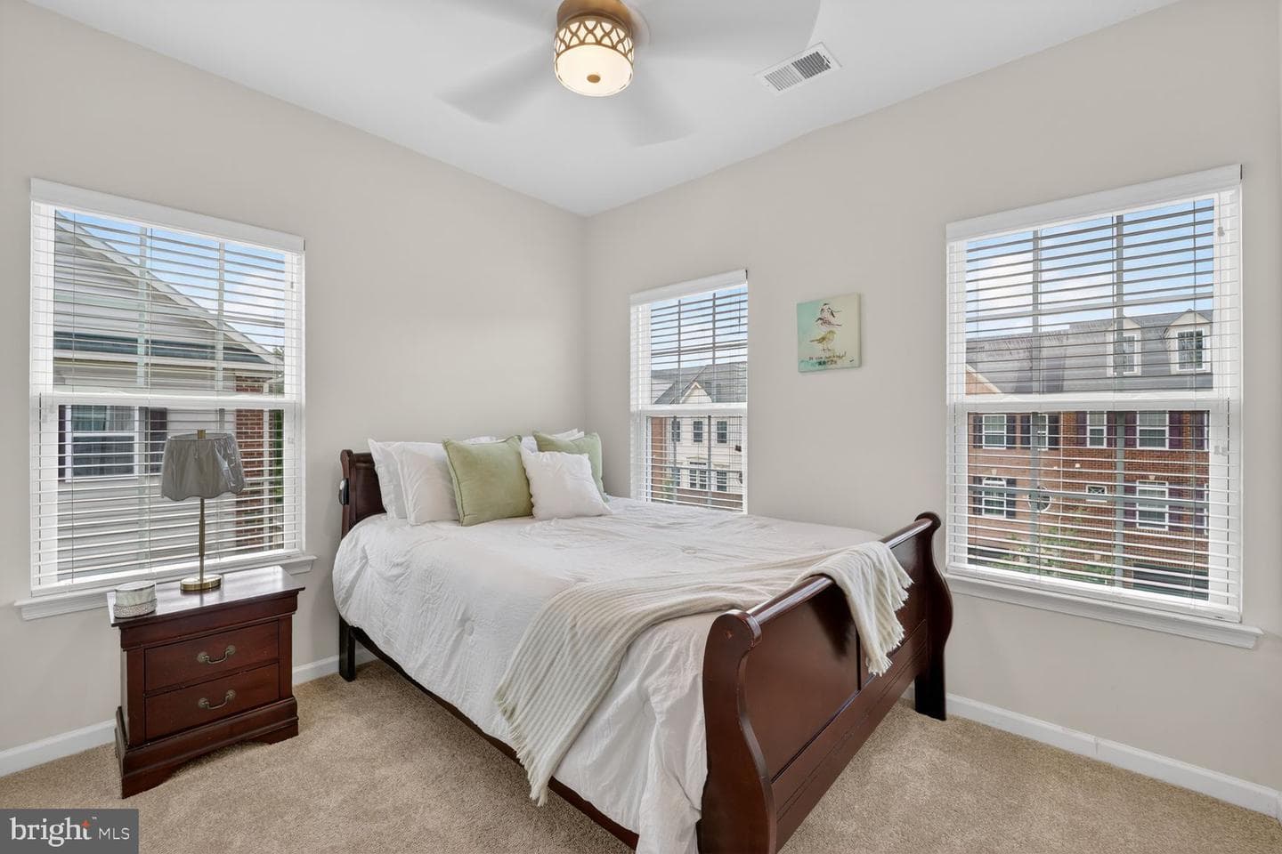 15515 Sunningdale Place photo 32
