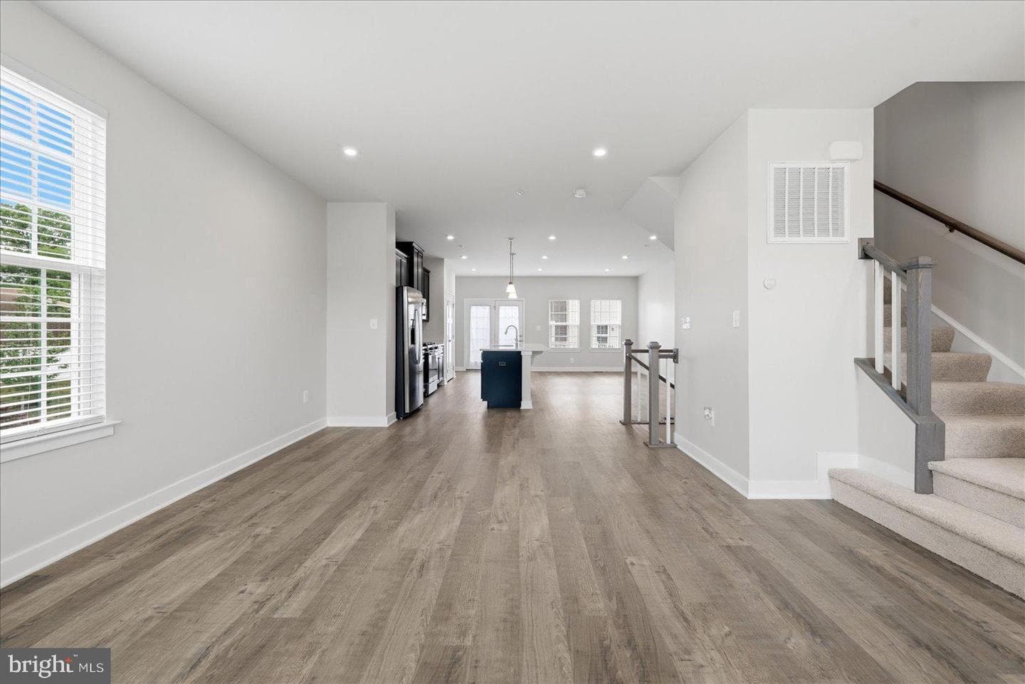 1550 Adamson Way photo 14