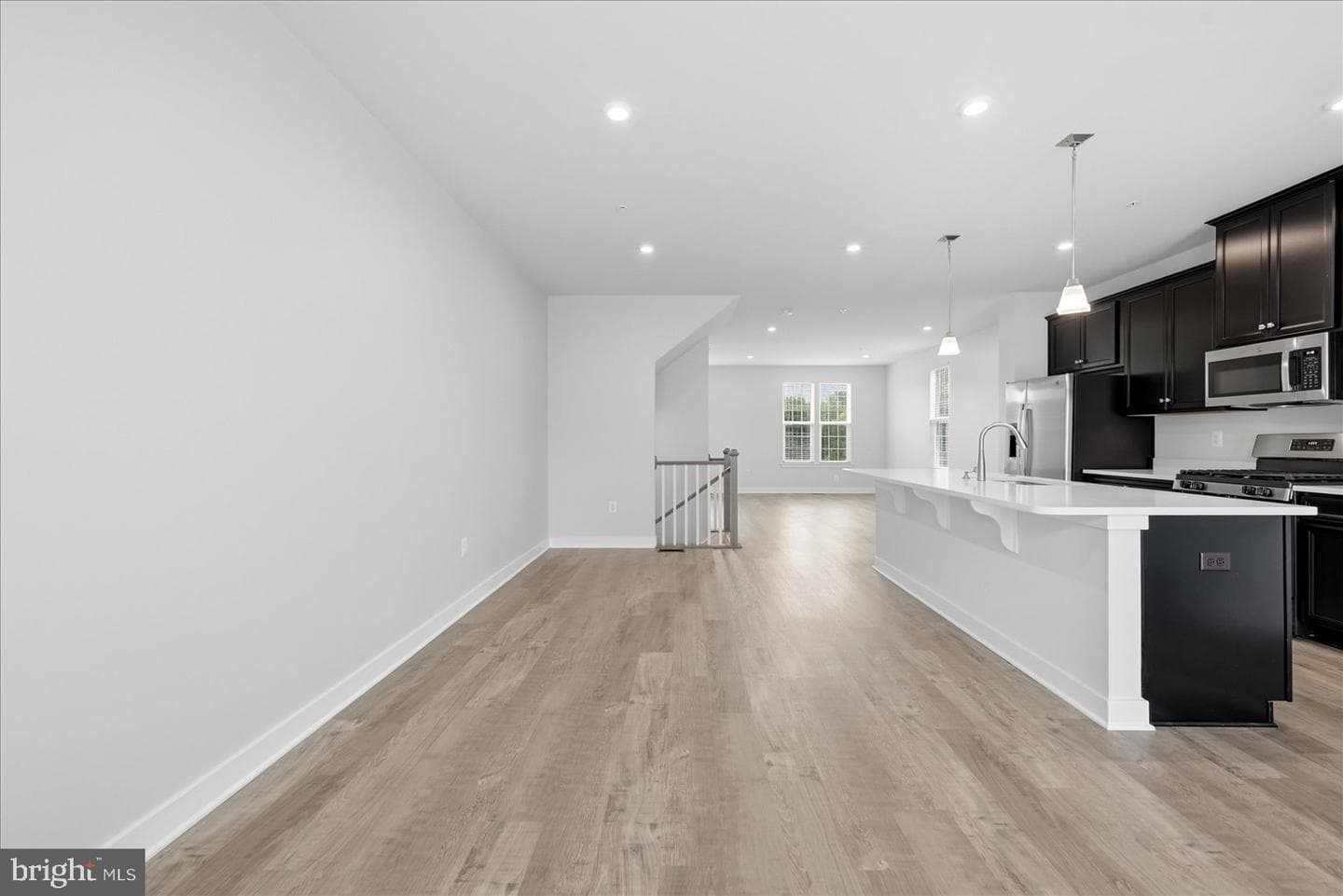 1550 Adamson Way photo 16
