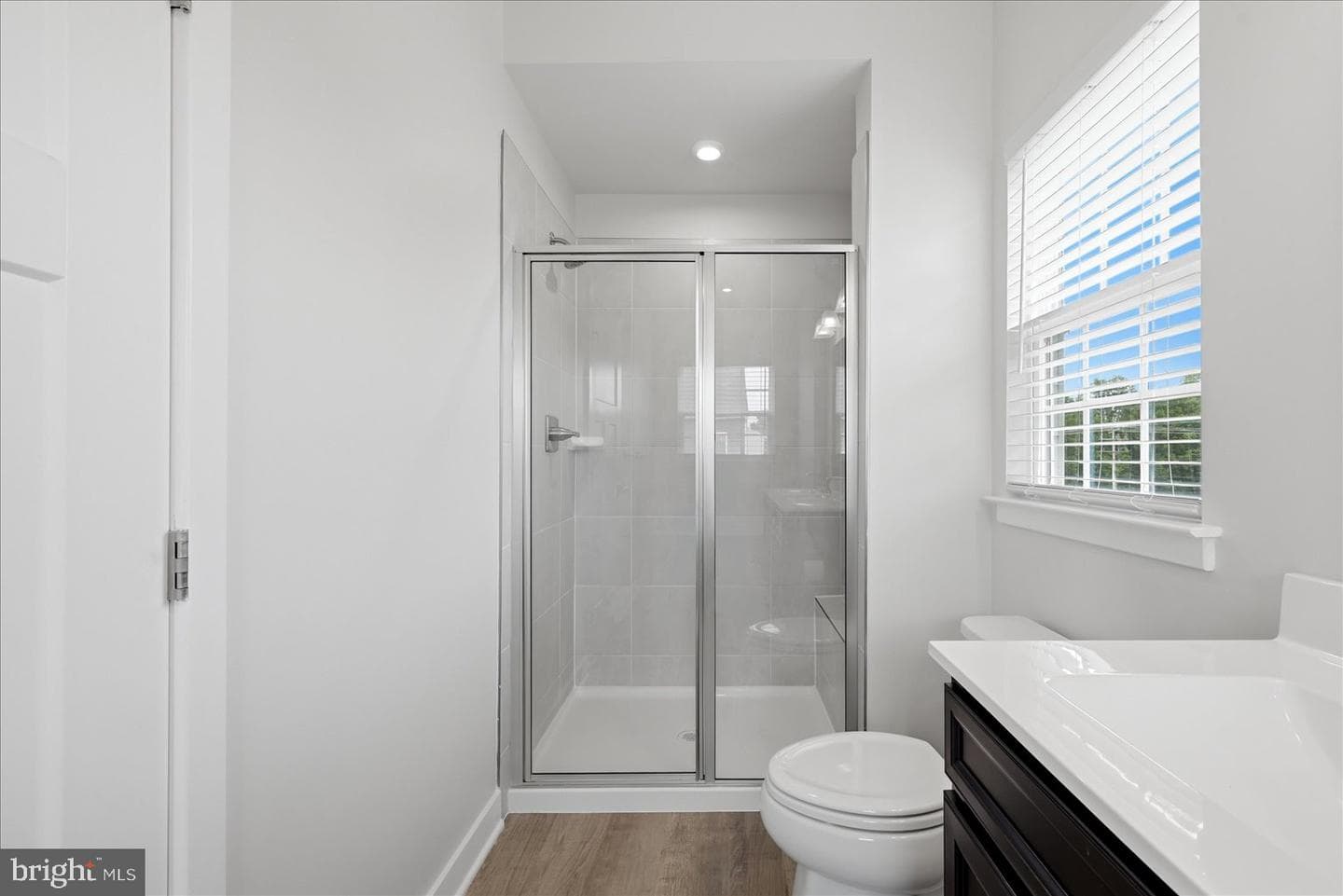 1550 Adamson Way photo 36