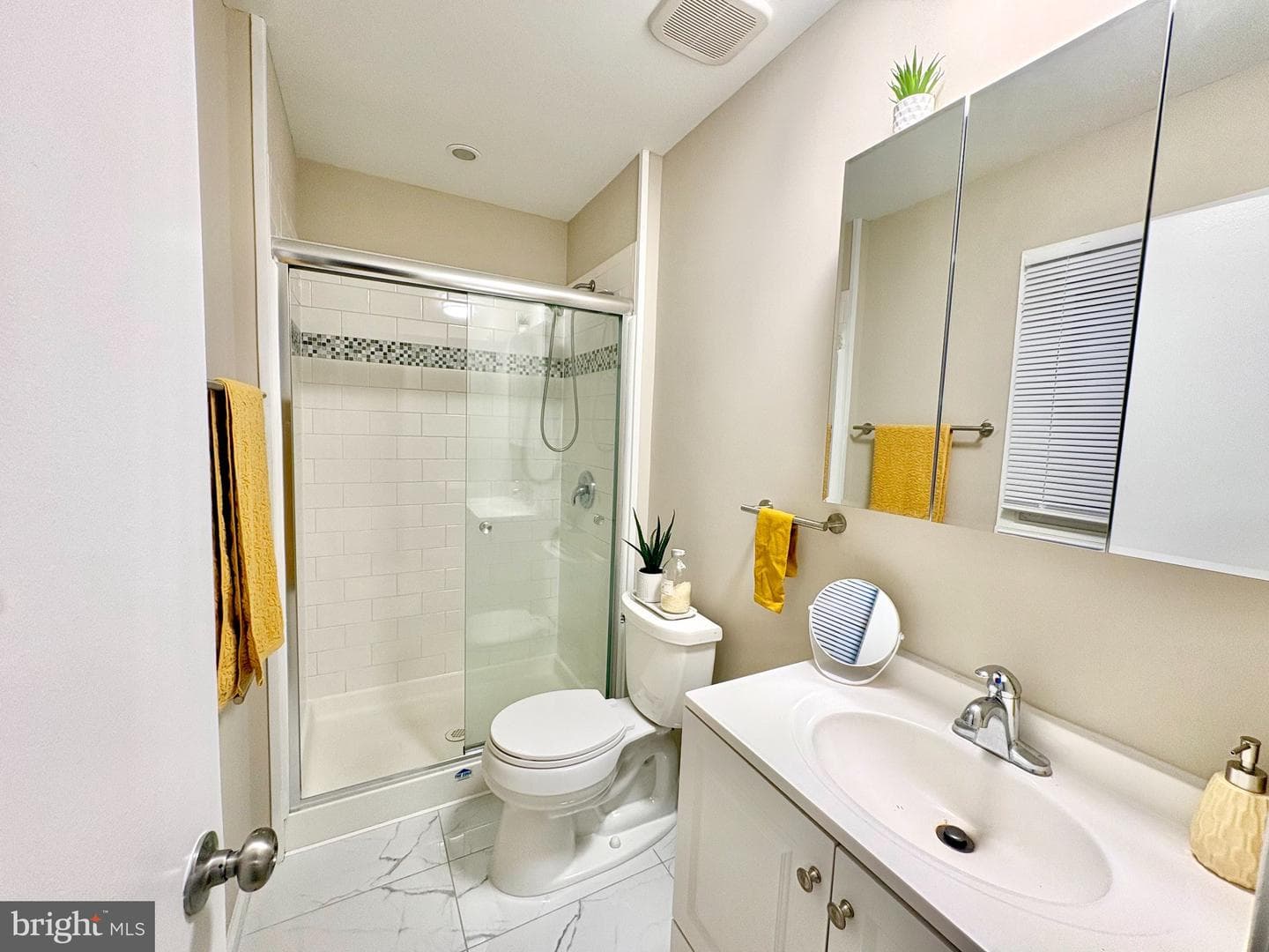 12321 Tilbury Lane photo 24