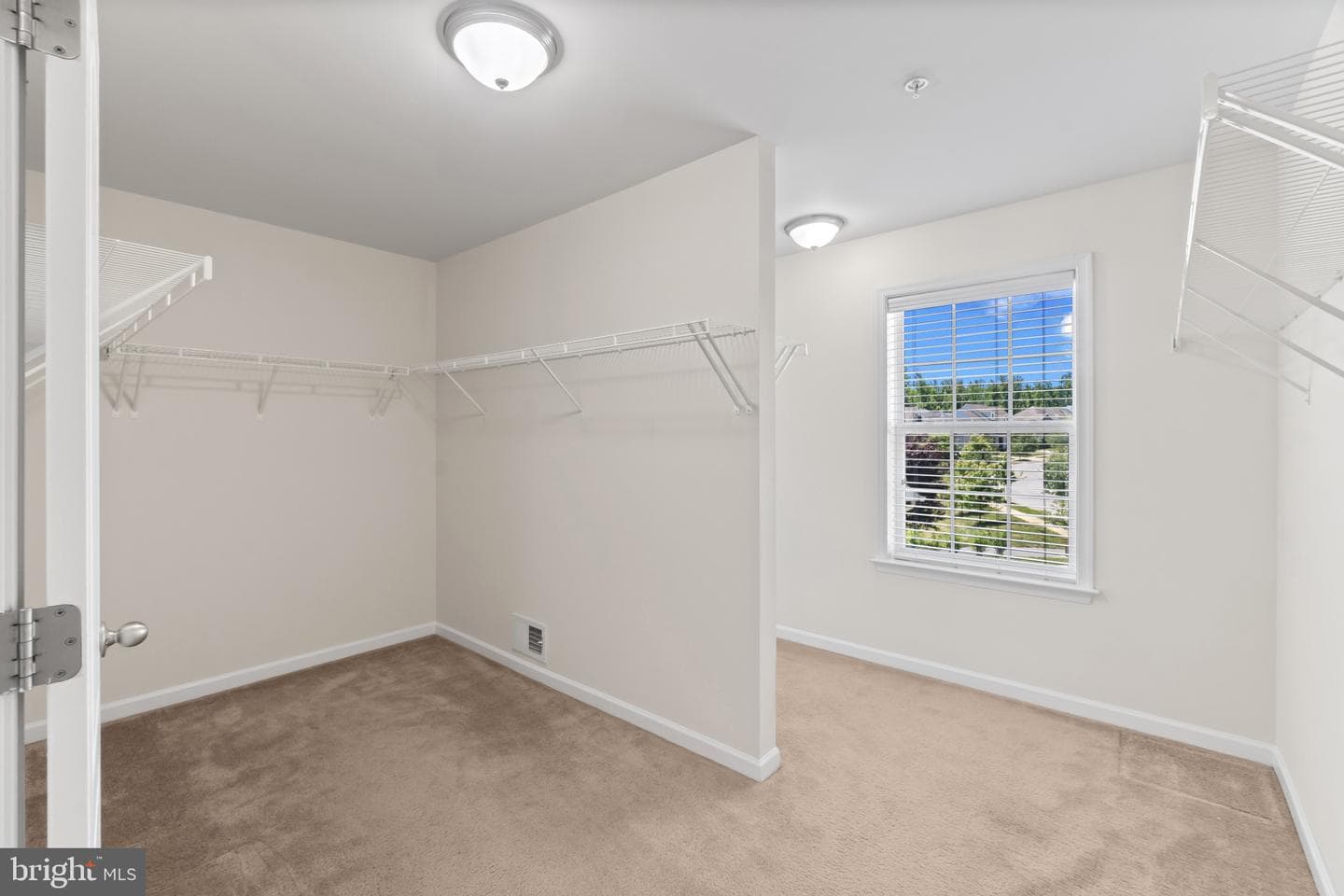 9613 Manor Oaks View photo 35
