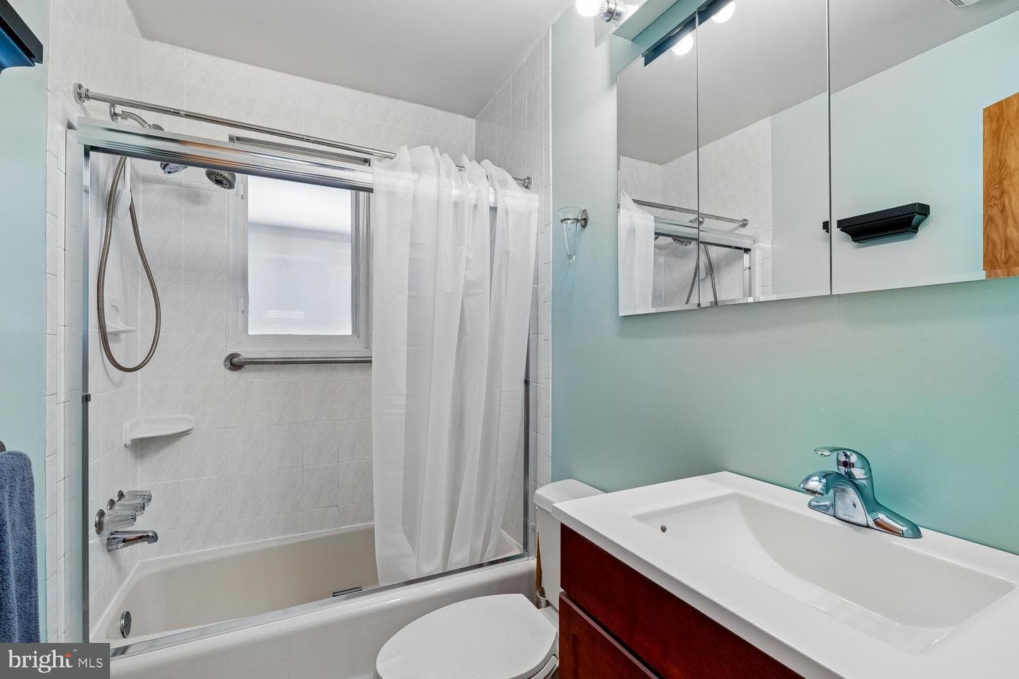 8410 Ravenswood Road photo 53