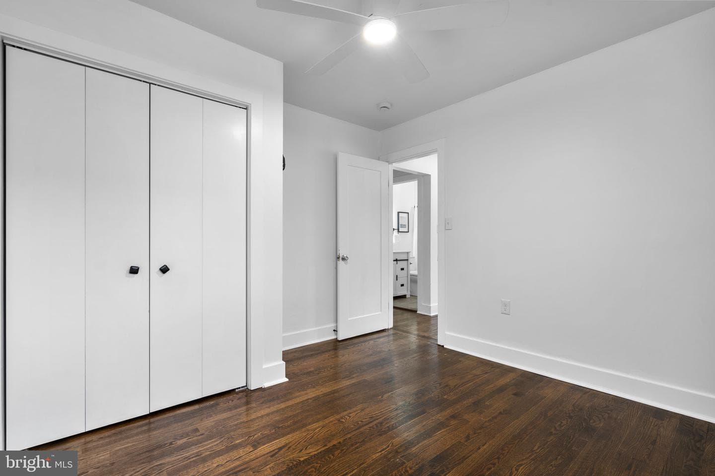 6923 Randolph St photo 22