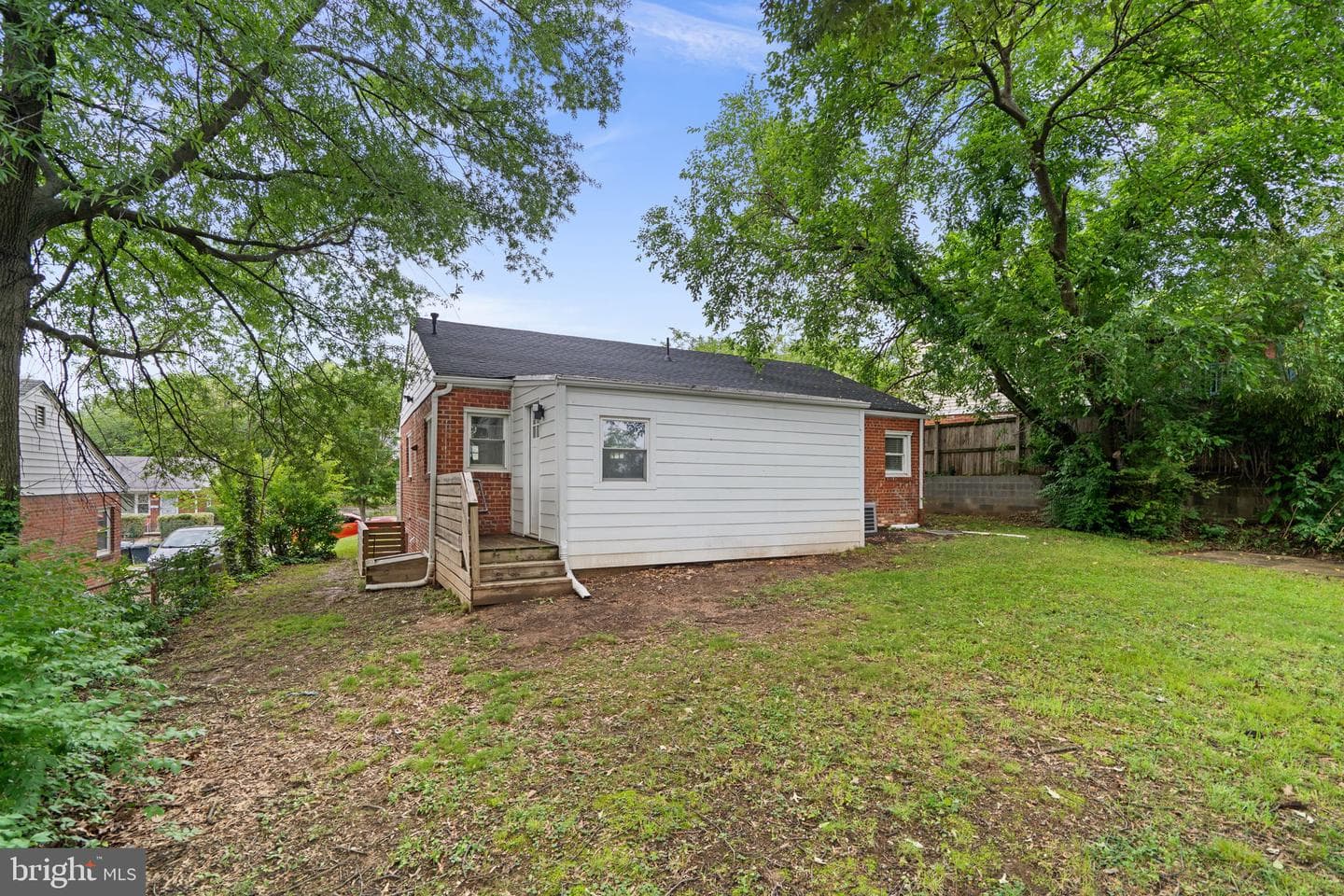 6923 Randolph St photo 42