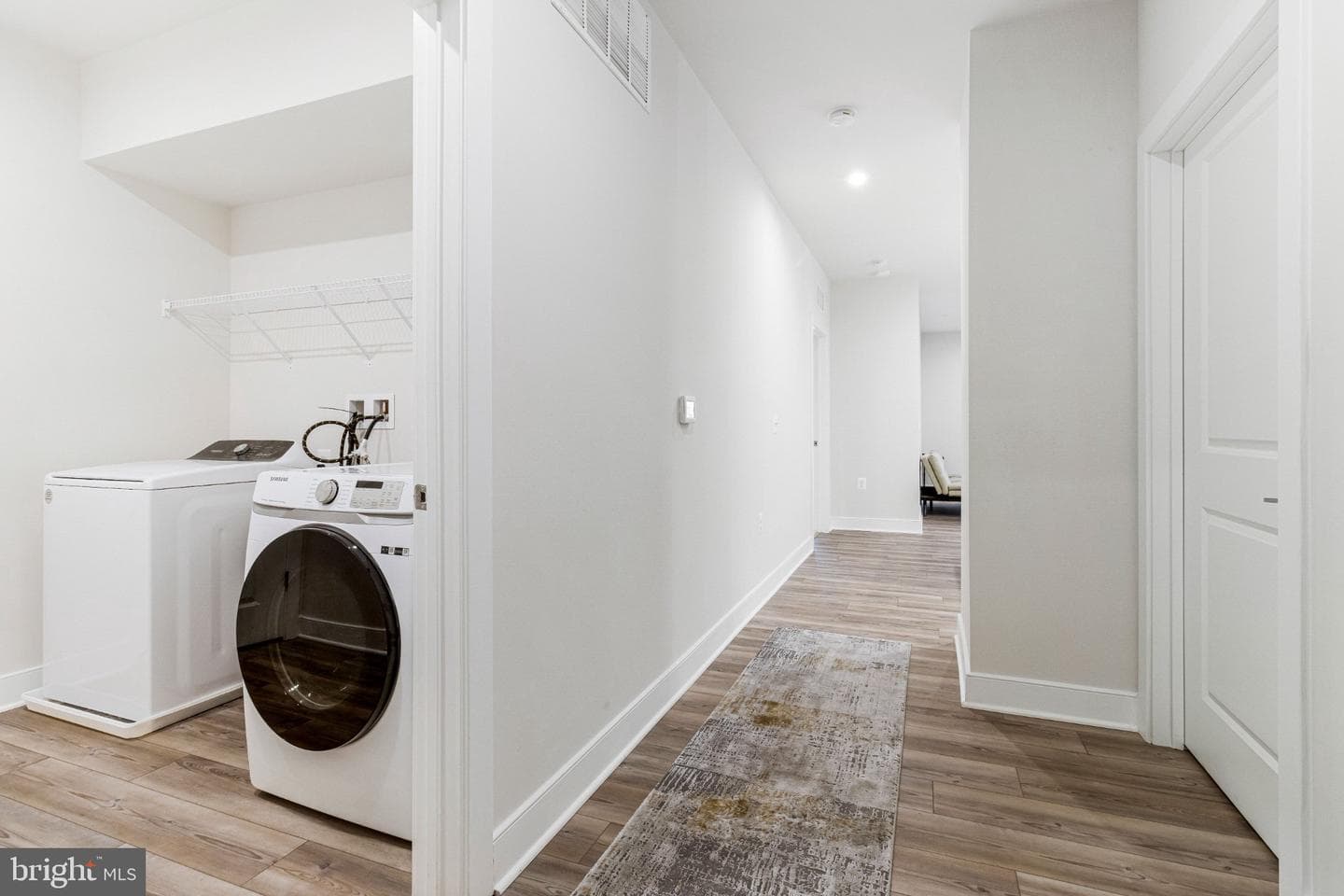 102 Saint Ives Place #308 photo 24