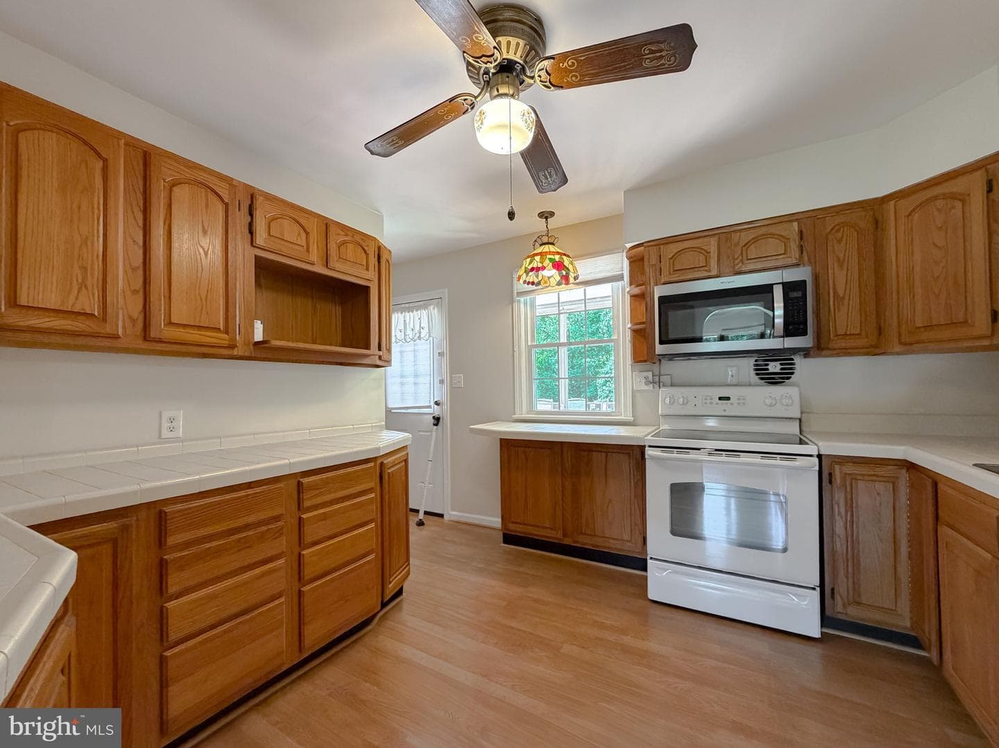 12421 Parker Lane photo 13