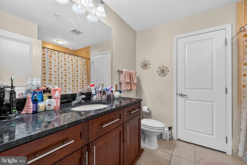 155 Potomac Passage #327 photo 15