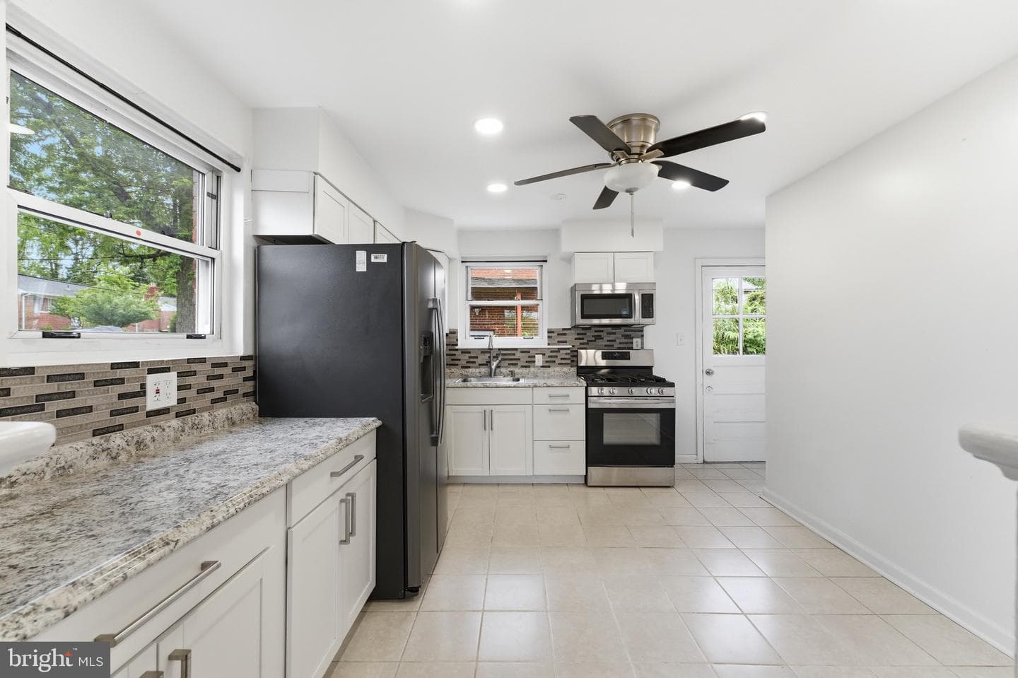 6922 Emerson Street photo 6