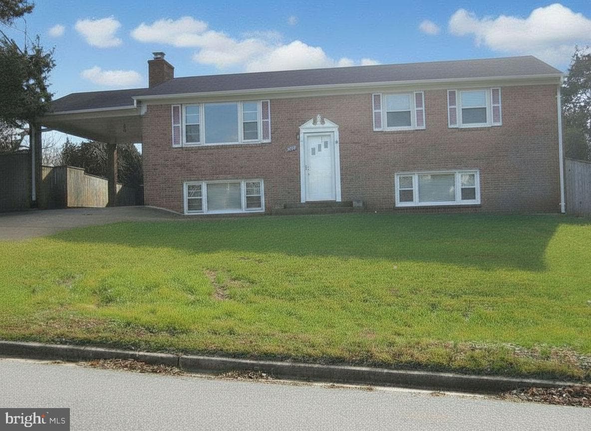 6705 Crafton Lane, Clinton