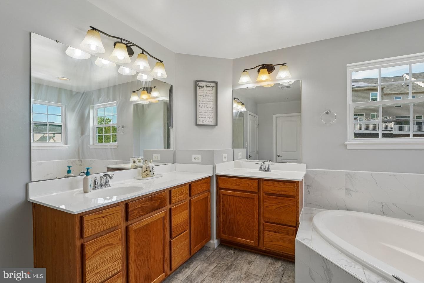 14315 Devinger Place photo 14
