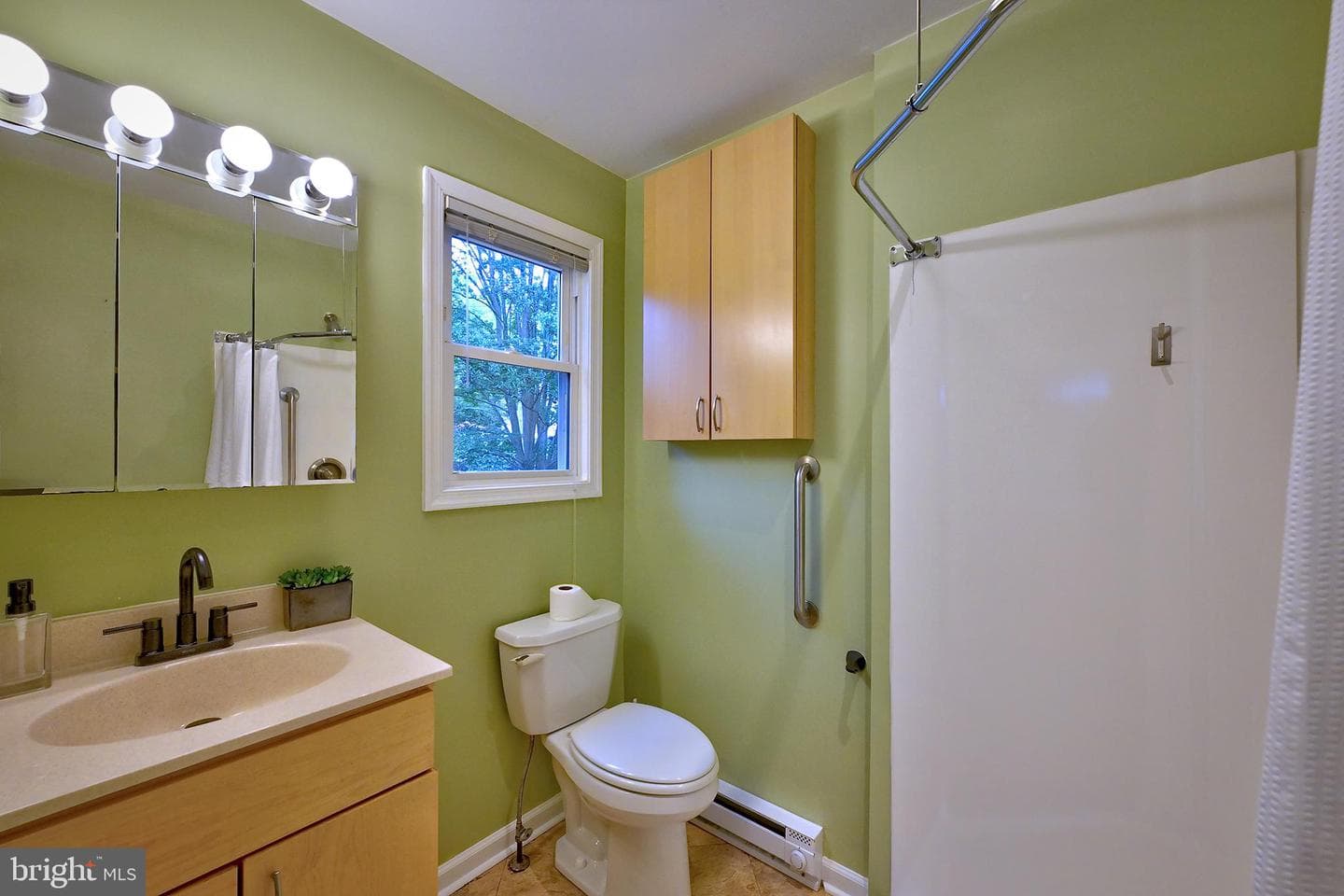 19 Hillside Road photo 5
