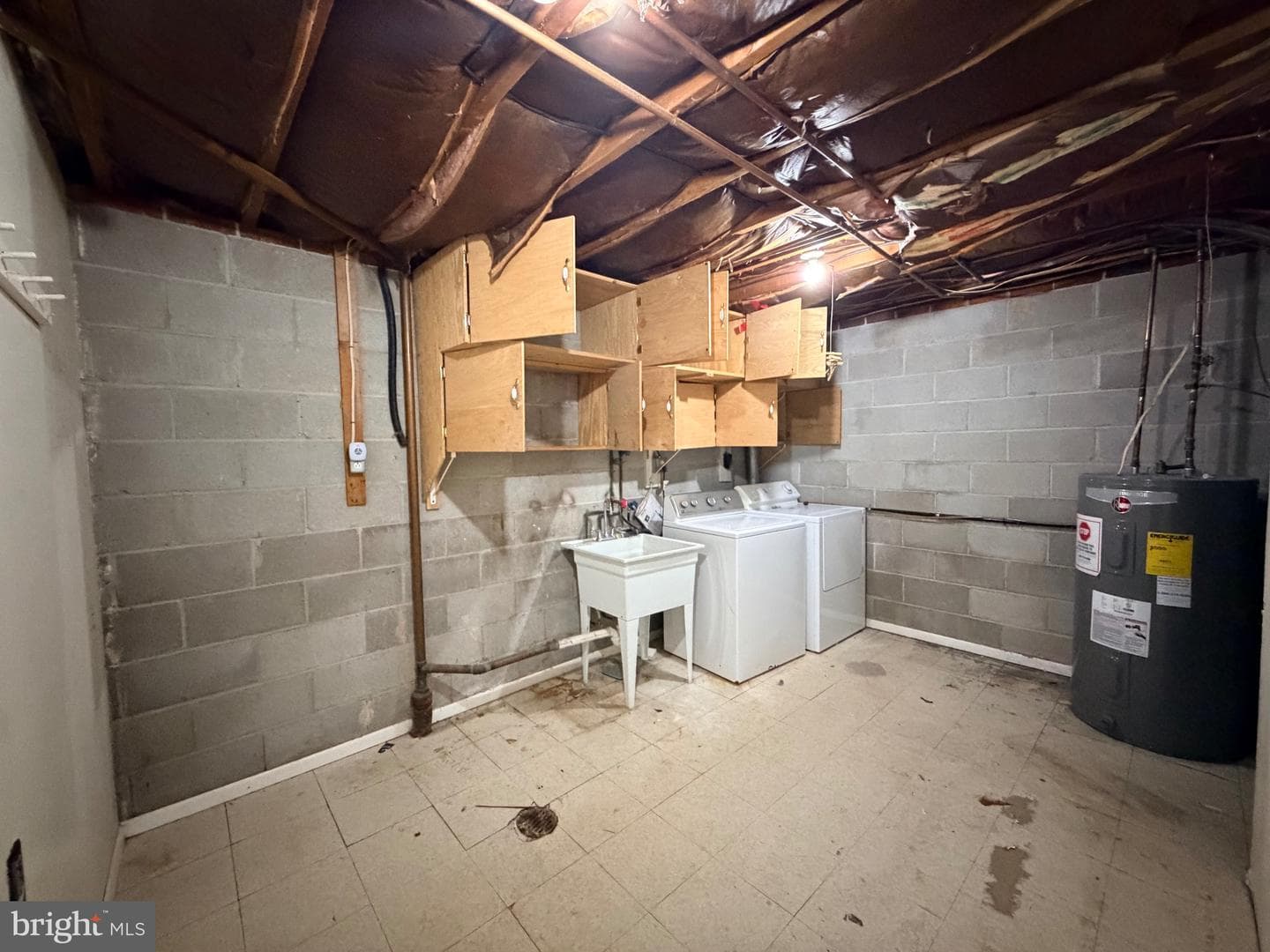 2402 Joseph Drive photo 20