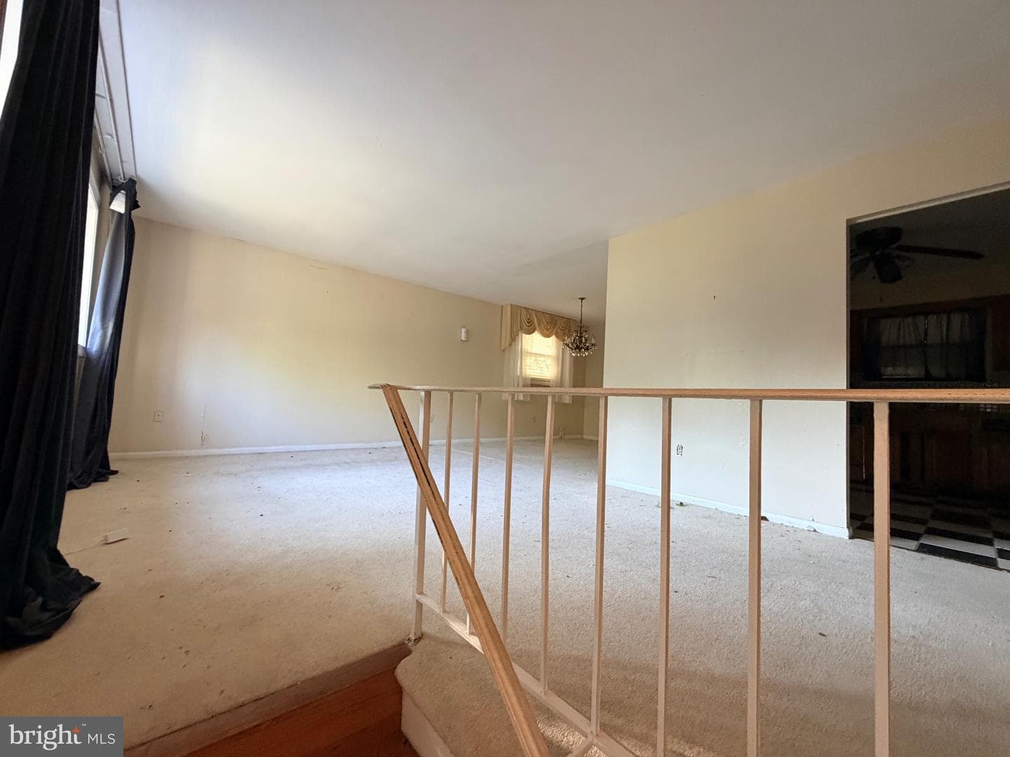2402 Joseph Drive photo 3
