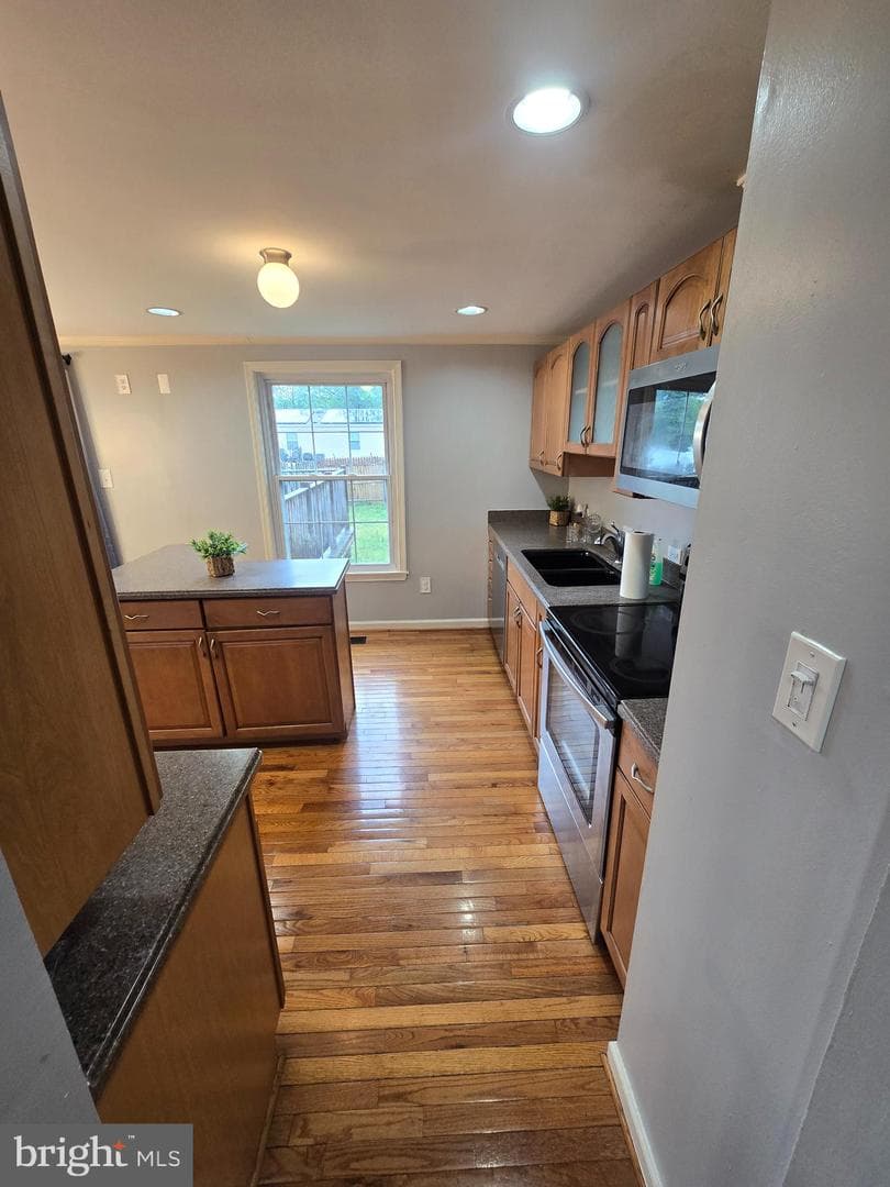 3702 Ashboro Court photo 5
