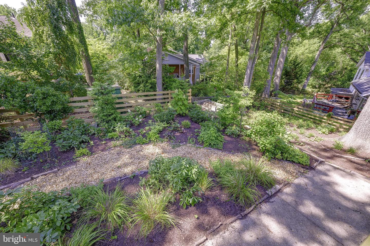 5 Olivewood Court photo 36