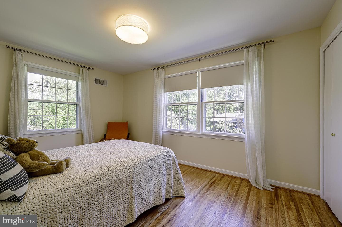 5 Olivewood Court photo 38