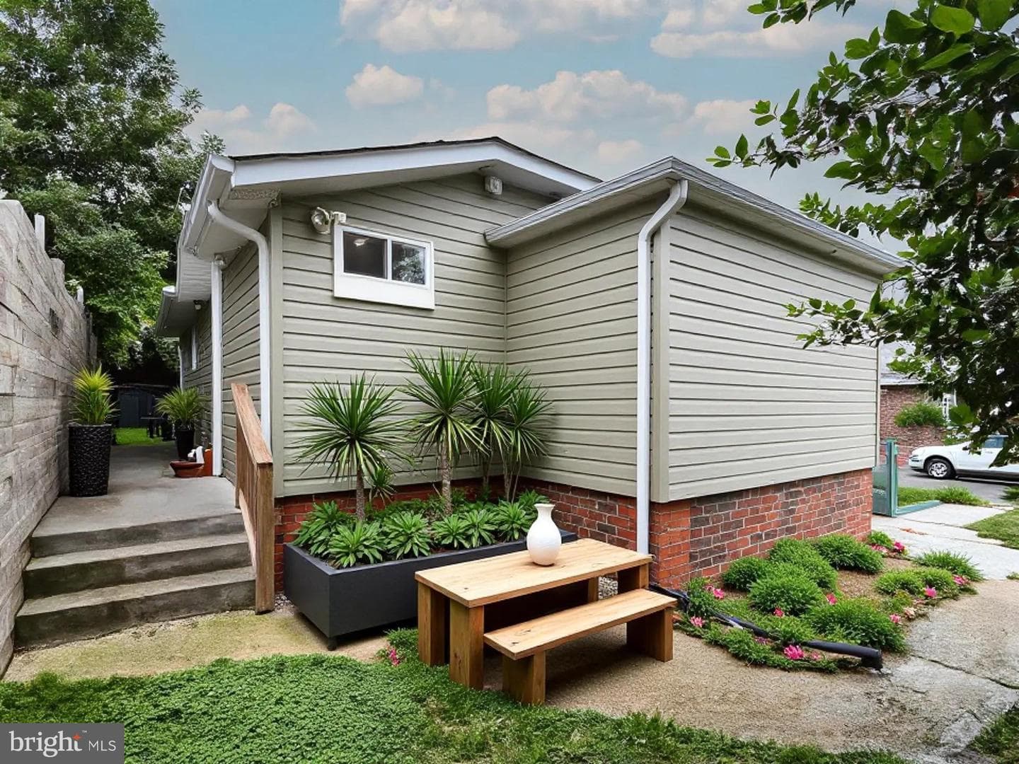6305 Field Street photo 3