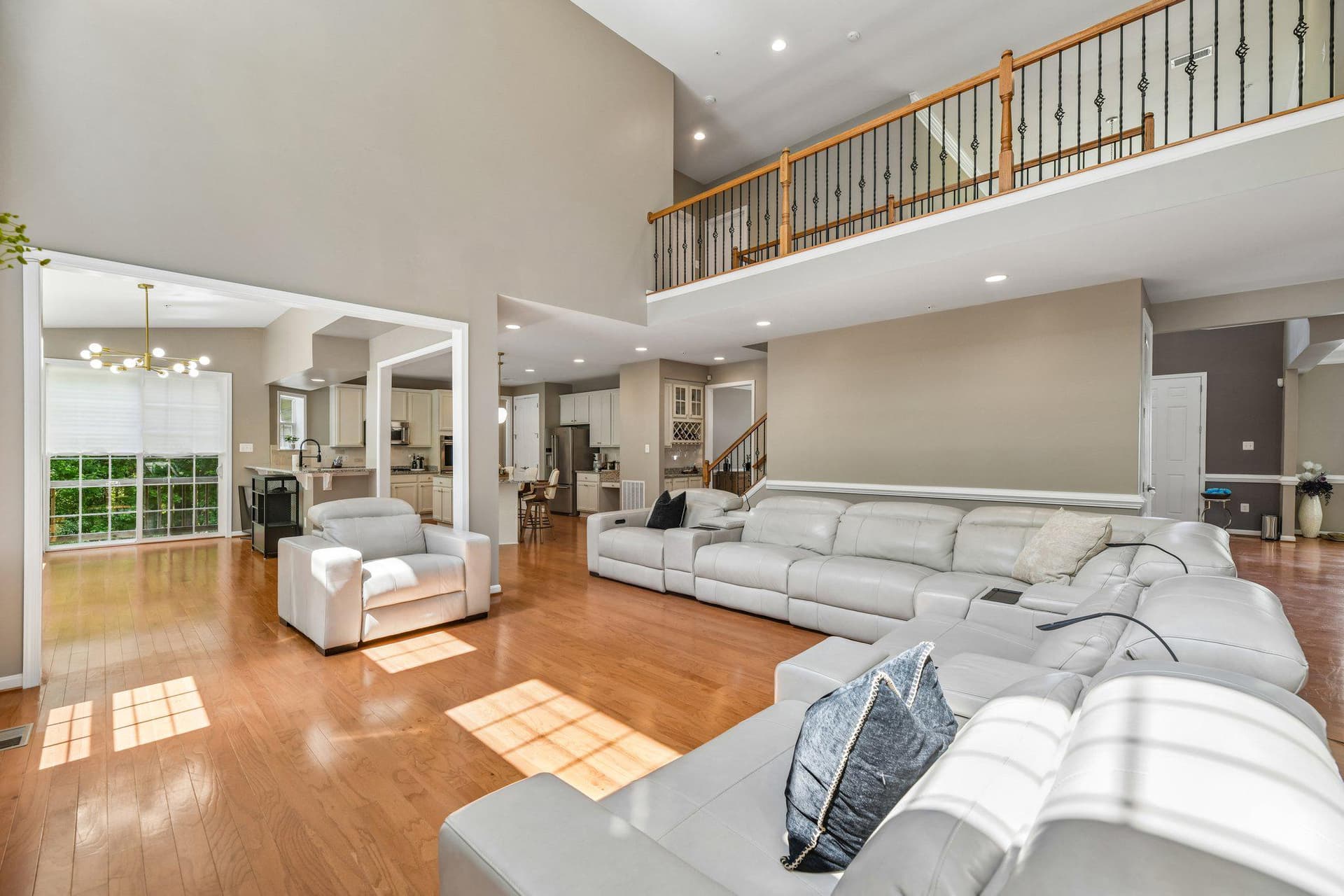 9005 Wild Acre Court photo 25