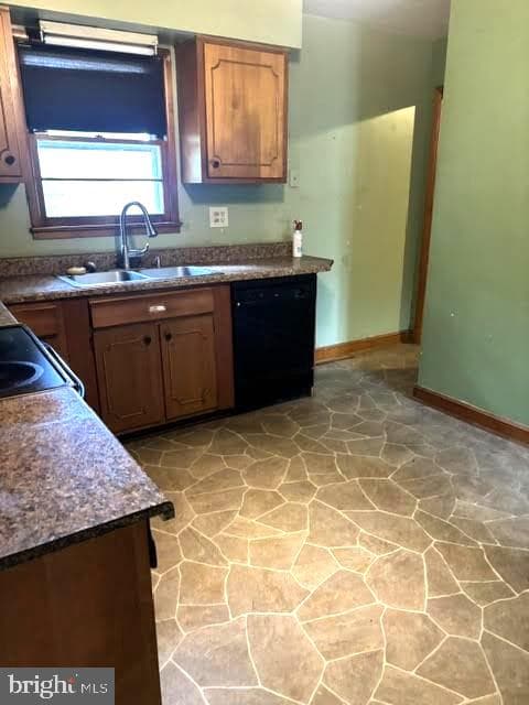 2221 Tonga Drive photo 5