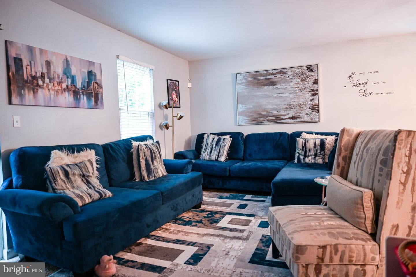 10324 Broom Ln photo 17