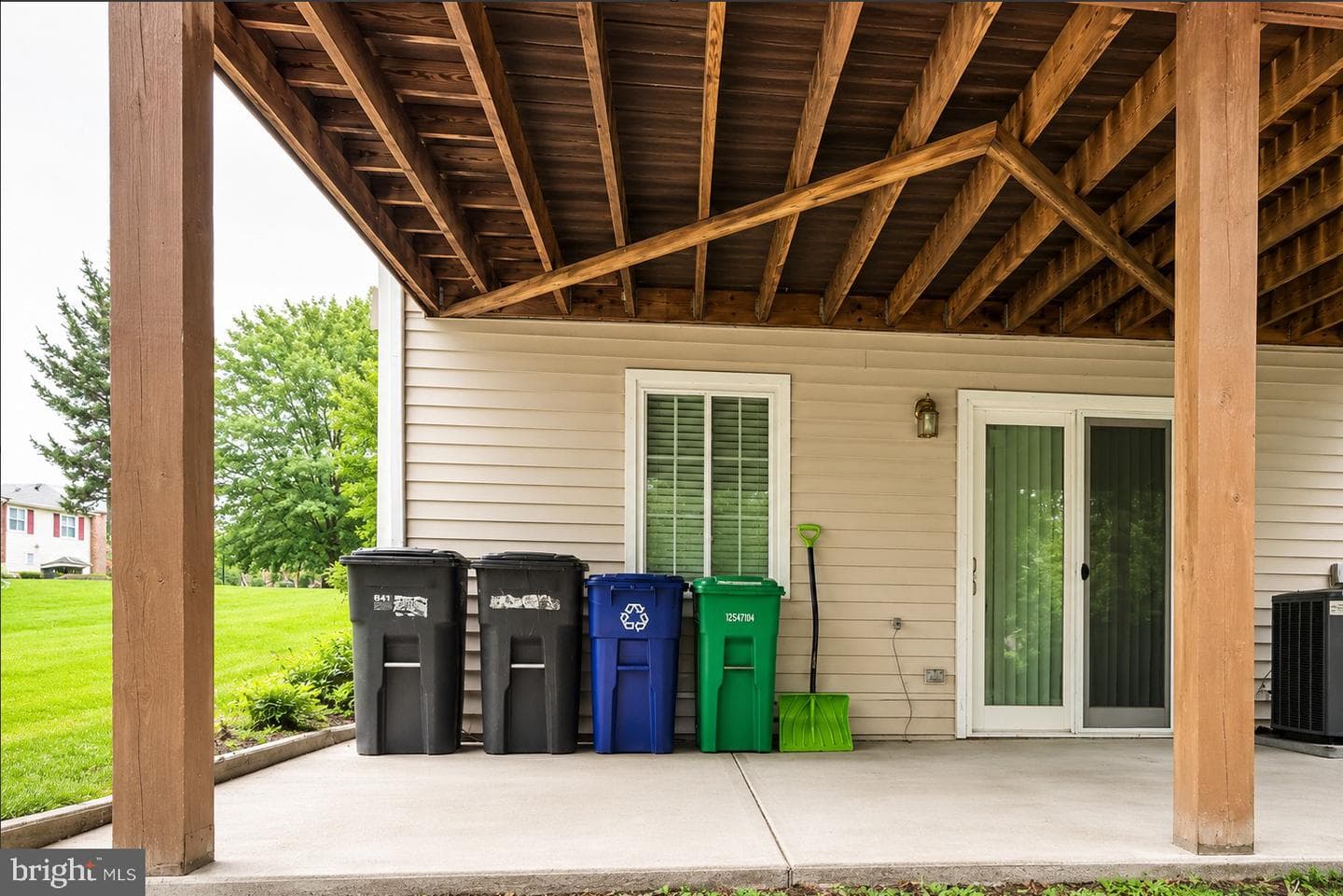 10324 Broom Ln photo 7