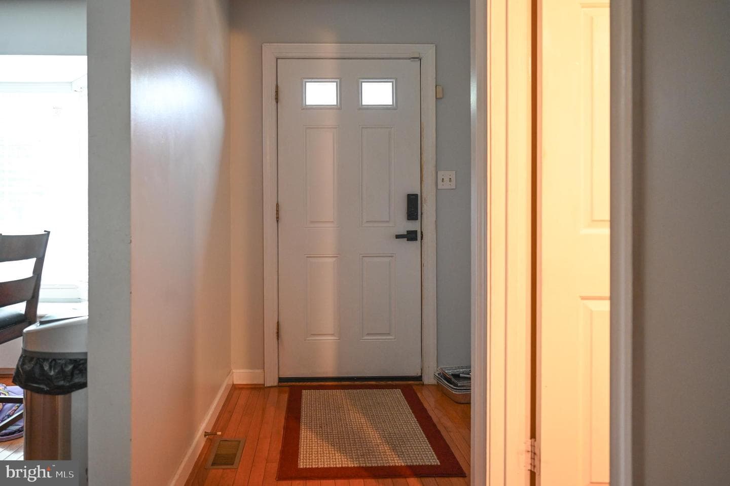 10324 Broom Ln photo 8